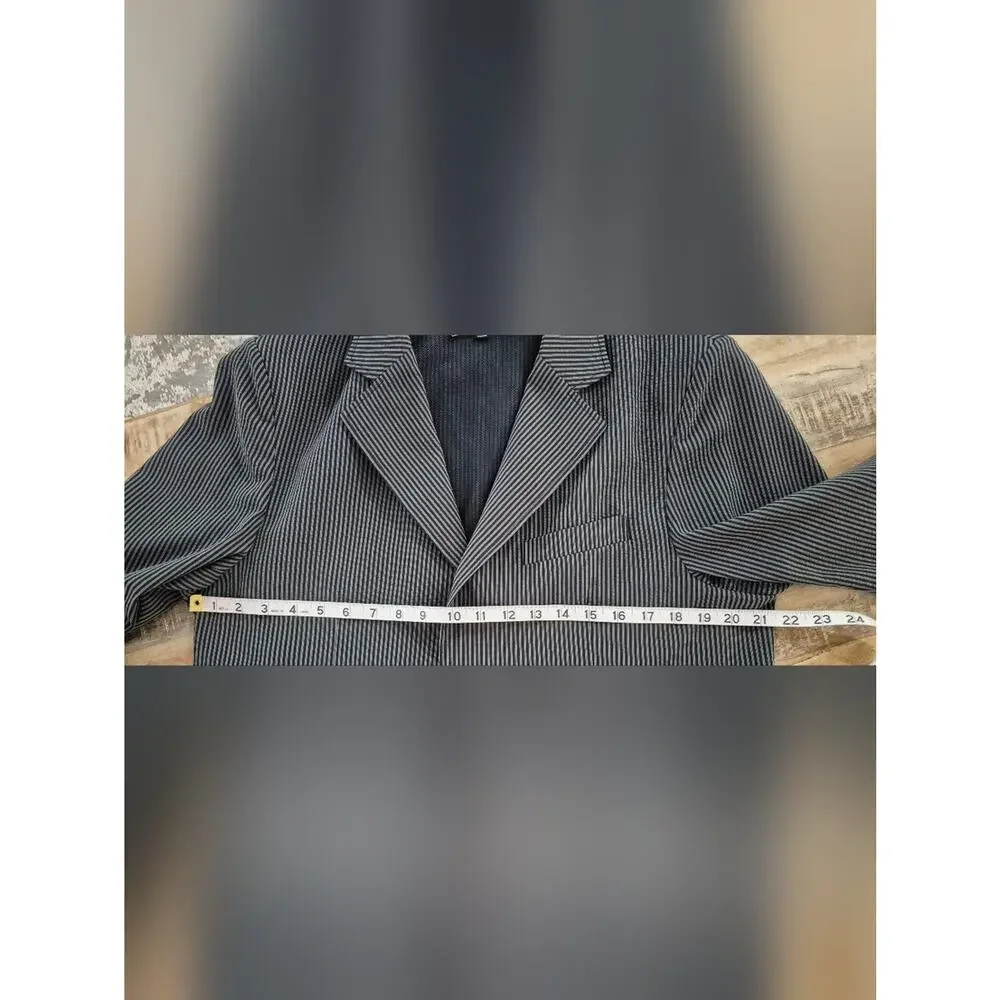 University of Cambridge Men's Gray Pinstripe Blazer Sport Coat Ultralight 40R L